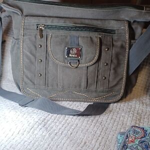 NEVISS Olive Green Men's Messenger Bag